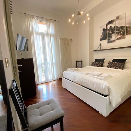 Avantgard Rooms Western Station Bologna Esterno foto
