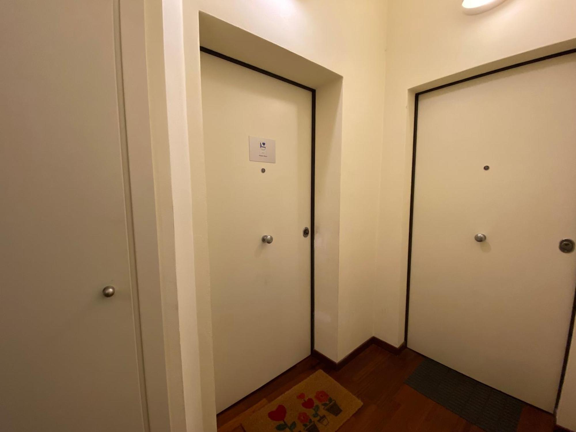 Avantgard Rooms Western Station Bologna Esterno foto