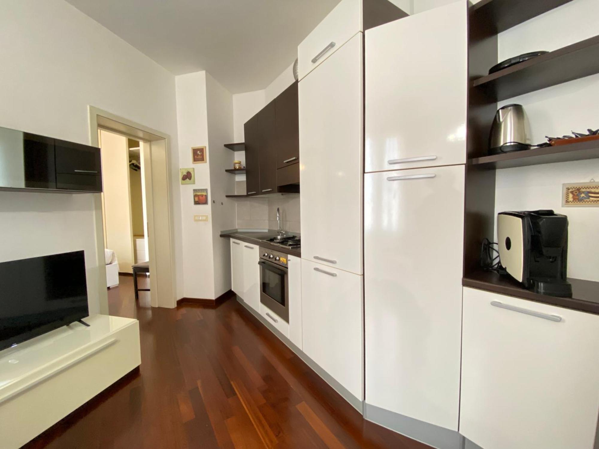 Avantgard Rooms Western Station Bologna Esterno foto